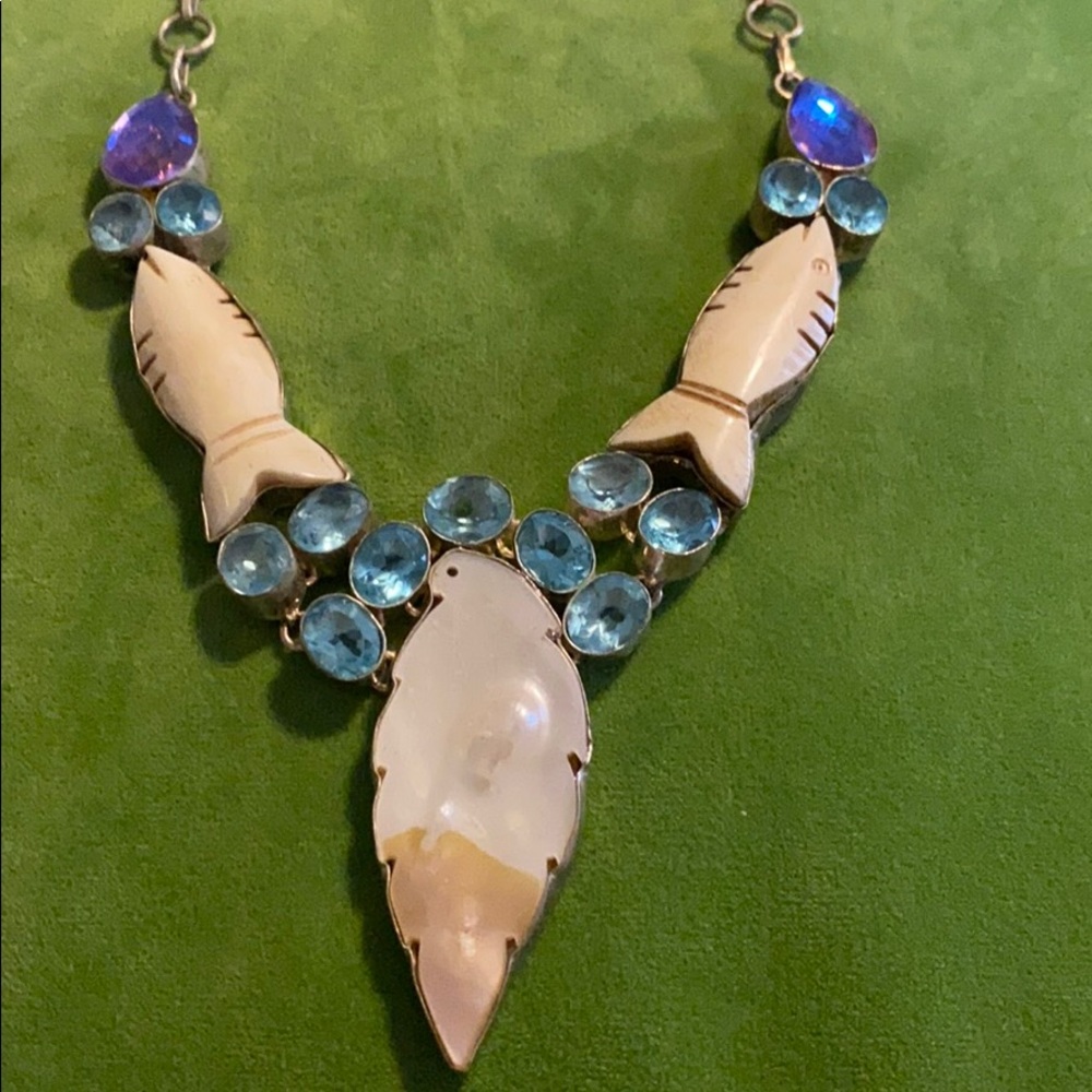 DESIGNER NECKLACE ❤️NEW
